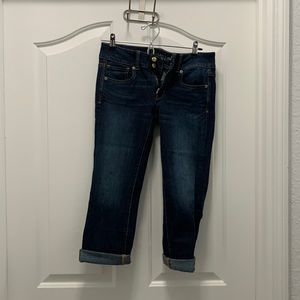 American eagle cropped artist style jeans